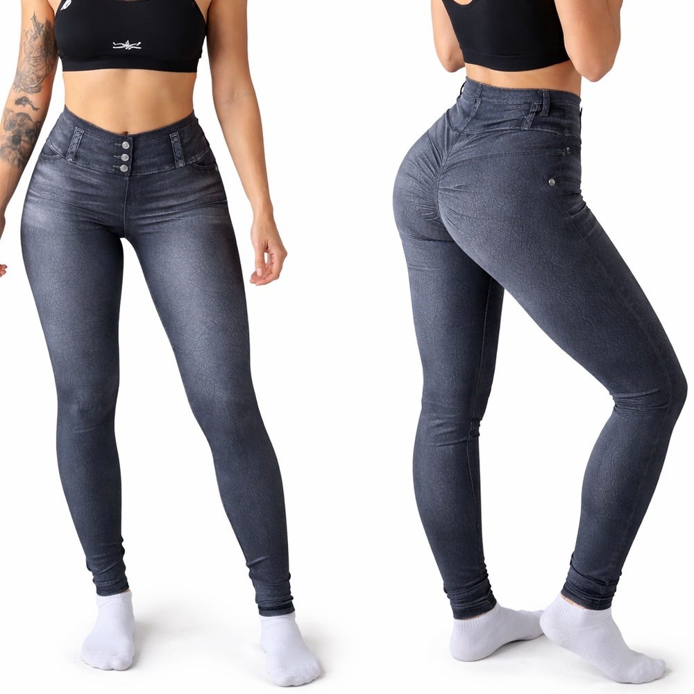 NEW Women’s High-Waisted Jeggings-Style Leggings
Size: S (fits XS-S)